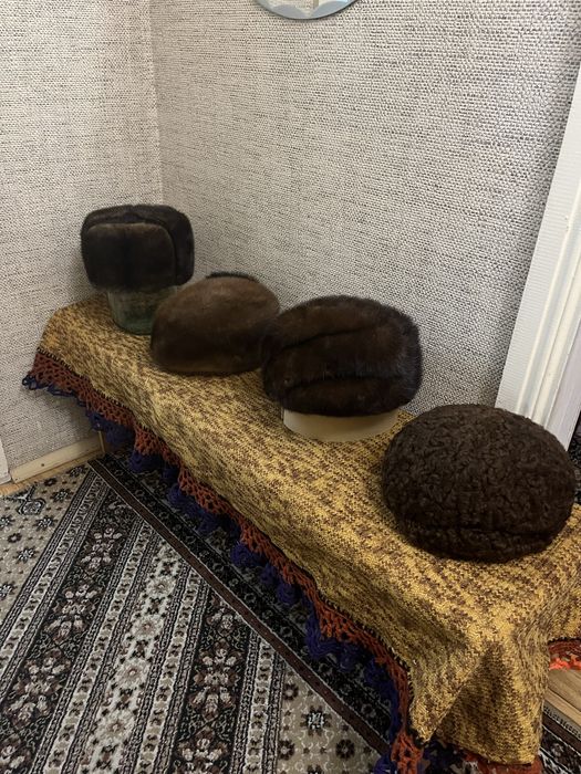 Продам шапку и береты норковые
