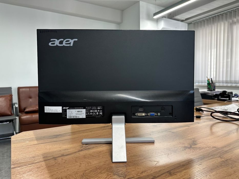 Acer RT240Y IPS Full HD HDMI