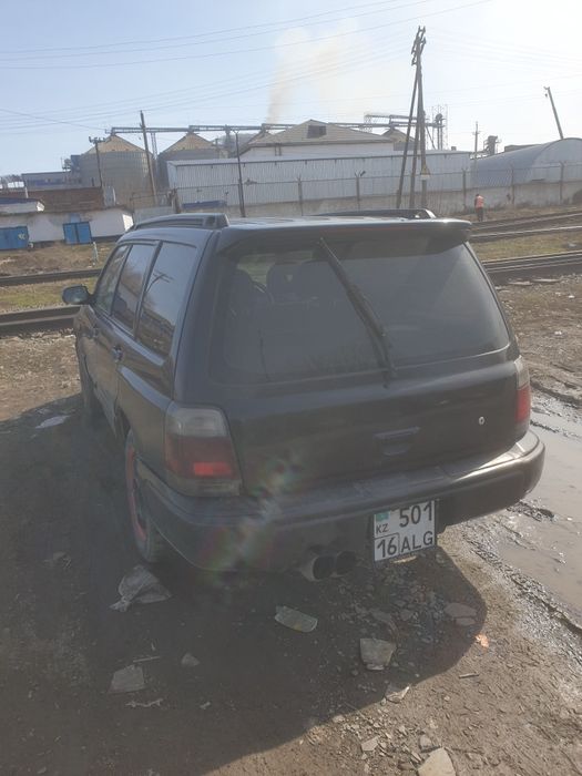 Subaru forester sf5