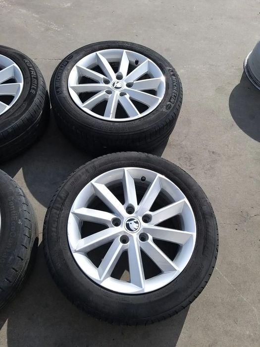 Set jante aliaj cu anvelope r16 195/55 r16 skoda superb 2 3t0601025r