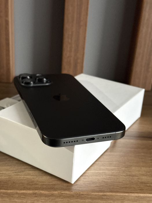 Iphone 16 Pro Max - 256GB - Baterie 100%