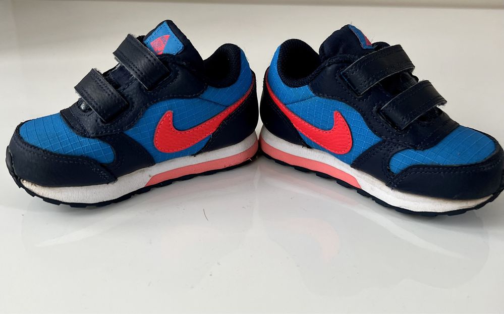 Nike md hot sale runner 22