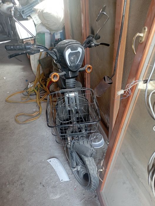 Продам мопед электрический