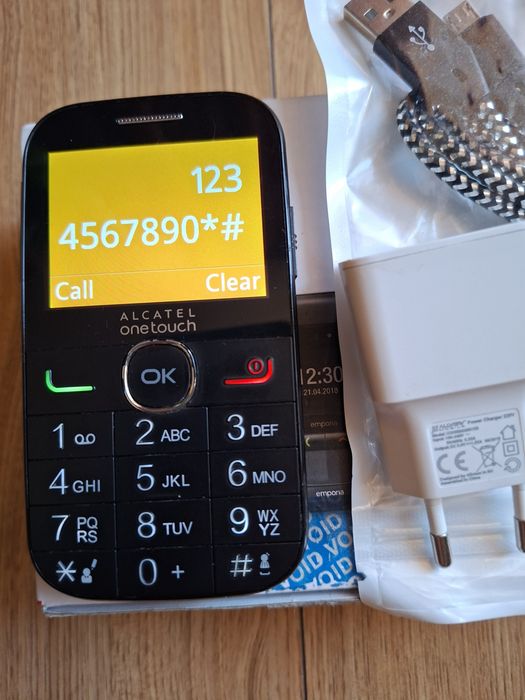 Top telefon Alcatel 2004D.