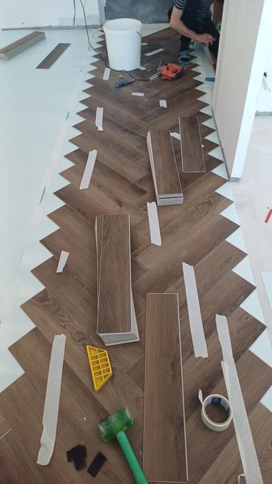 Установка ламината кварцвинил заливка пола