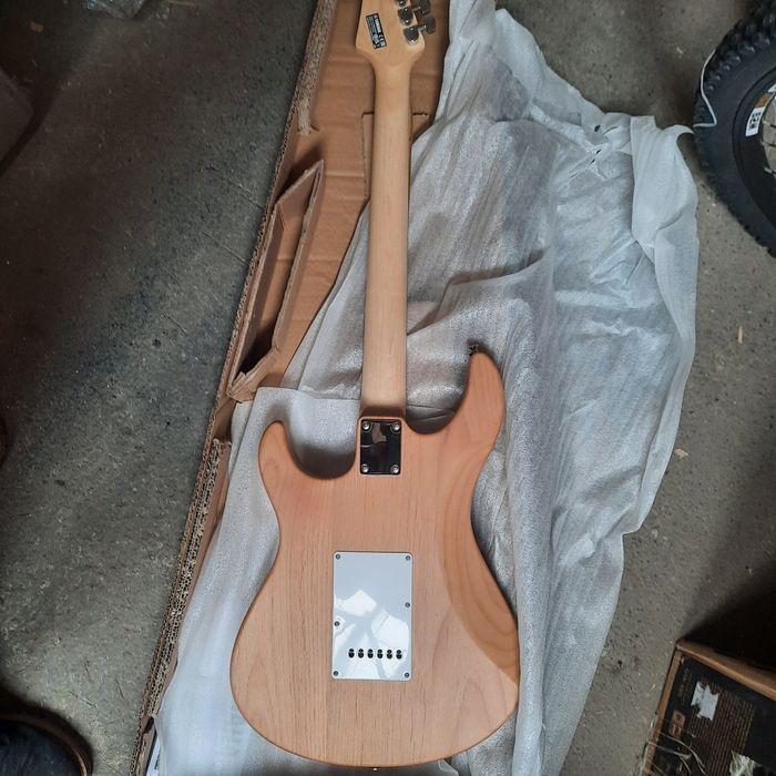 Yamaha pacifica nouă