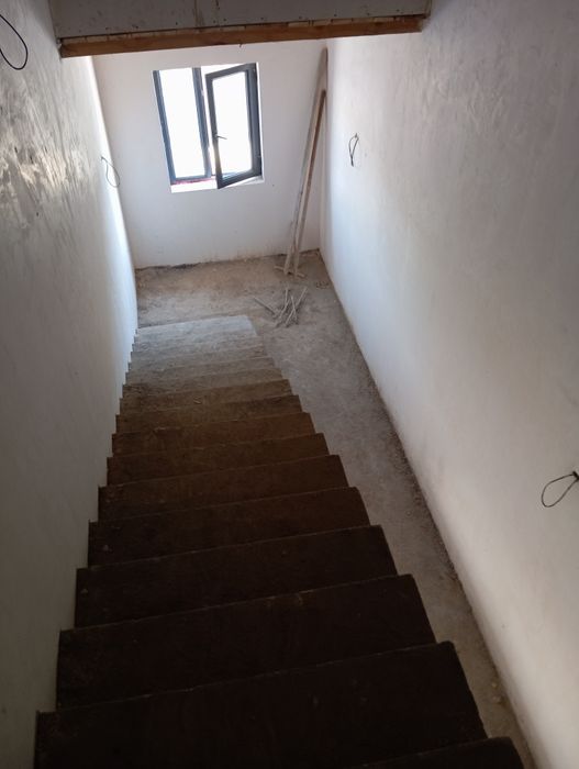 Очень Срочно 3 этажное здание под хостел или как частное клиника барда