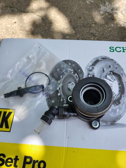 Помпа за съединител OPEL VECTRA C - чисто нова