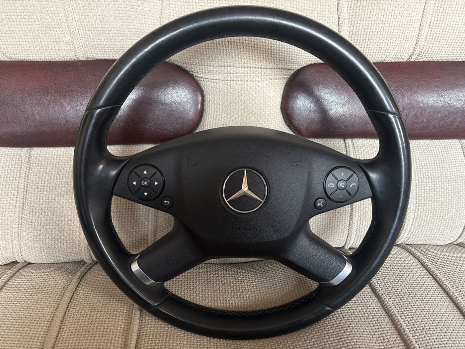 Волан Мерцедес w212