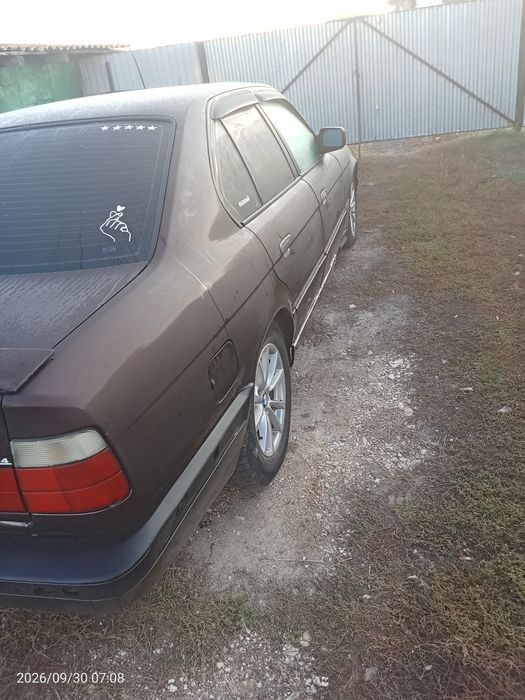 Продам авто BMW E34