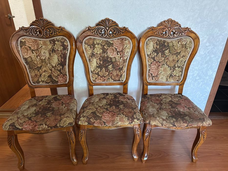 Продам стулья 6 шт