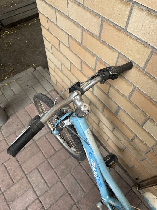 Продам велосипед Giant areva 2 24v2