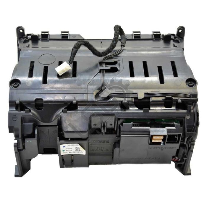 Дисплей навигация Mercedes C-Class 204 (W/S/C) 2007-2014 ID:104462