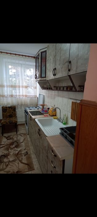 Apartamen de închiriat