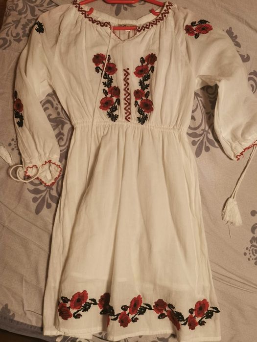 Rochie tradițională fetițe