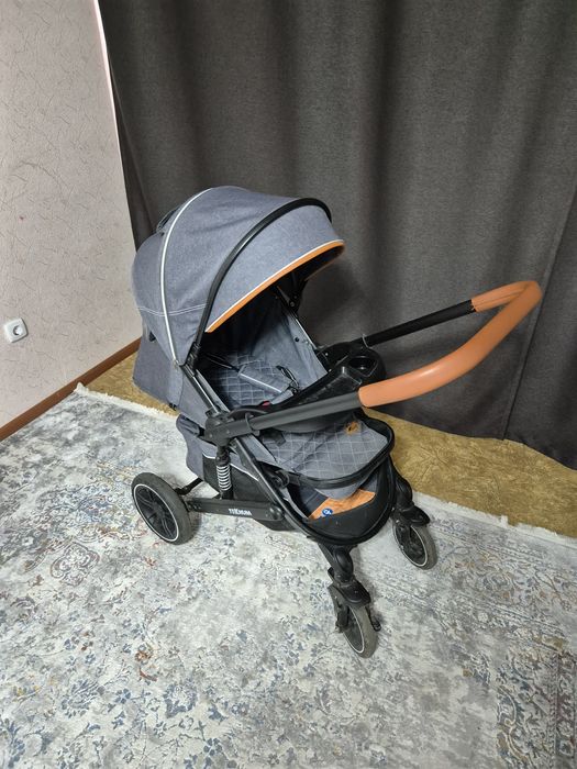 Детская Коляска .