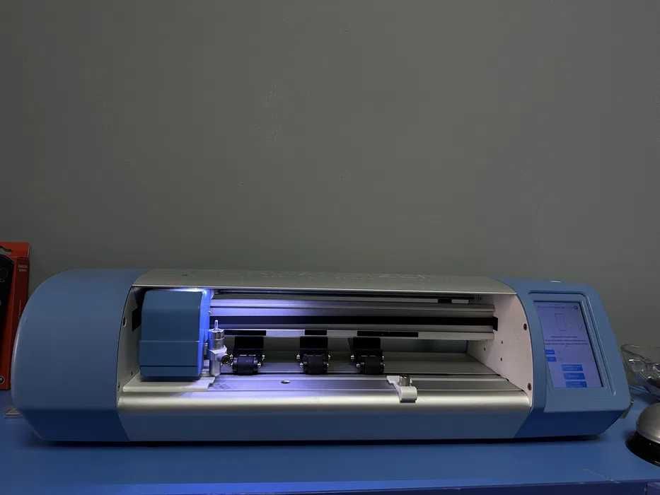 Протер для резки гидрогелевых пленок/FORWARD