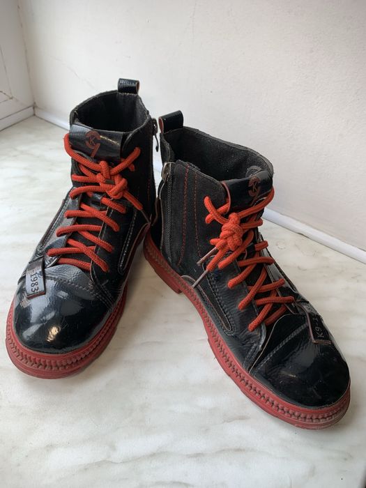 Ботиночки лаковая кожа