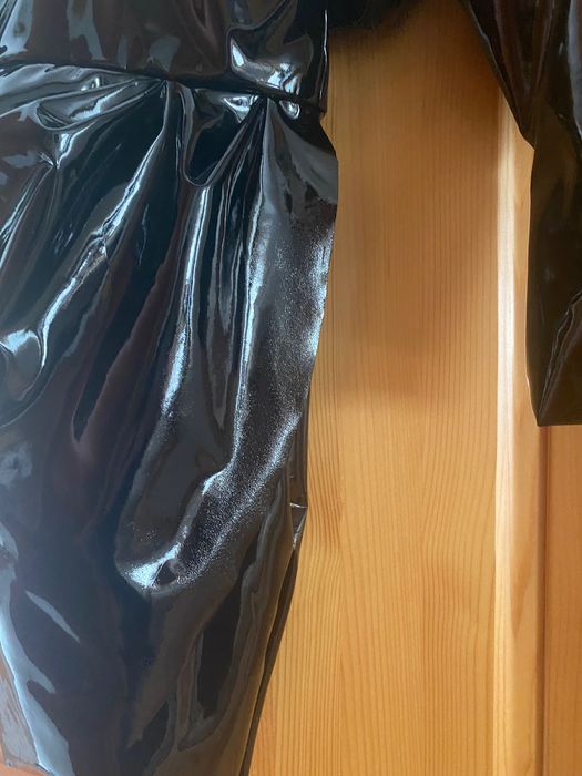 Новогодишна латексова рокля ASOS