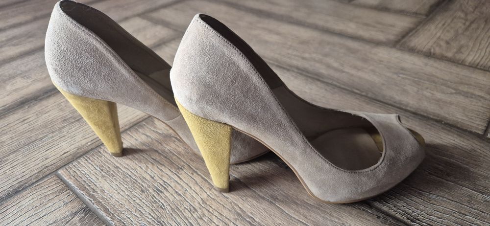 Pantofi piele întoarsă