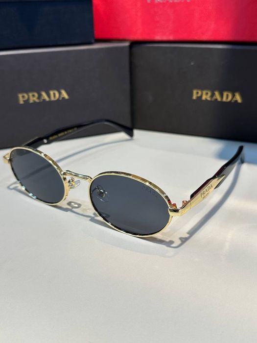 Ochelari Prada noi