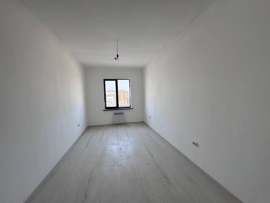 Продается Махтумкули 3/10/10 срочно 70м2