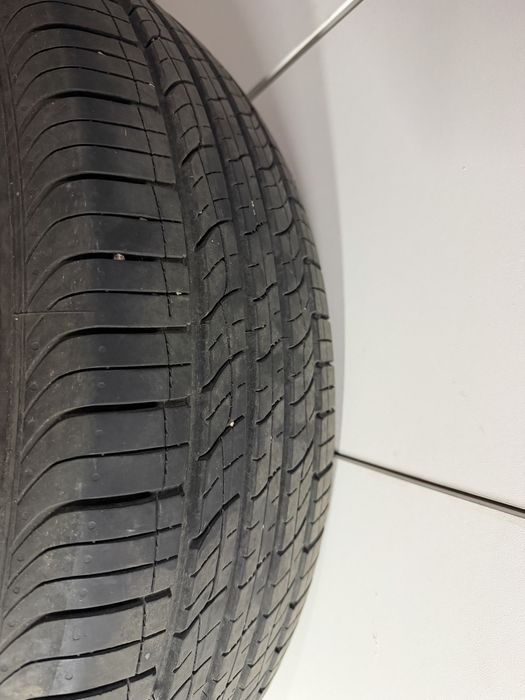 Шины Giti летние 235/65/18