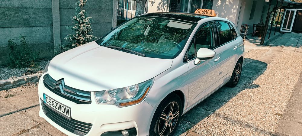 Organizam cursuri pentru obținerea permisului