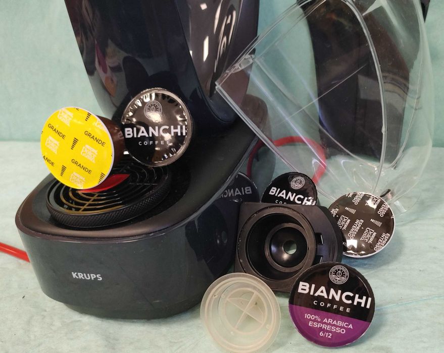 Кафемашина с гаранция 1 година NESCAFÉ® Dolce Gusto Krups Infinissima.Black