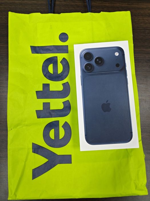 ЗАПЕЧАТАН 256GB iPhone 17 Pro Max 5G Гаранция Yettel 2029 Deep Blue