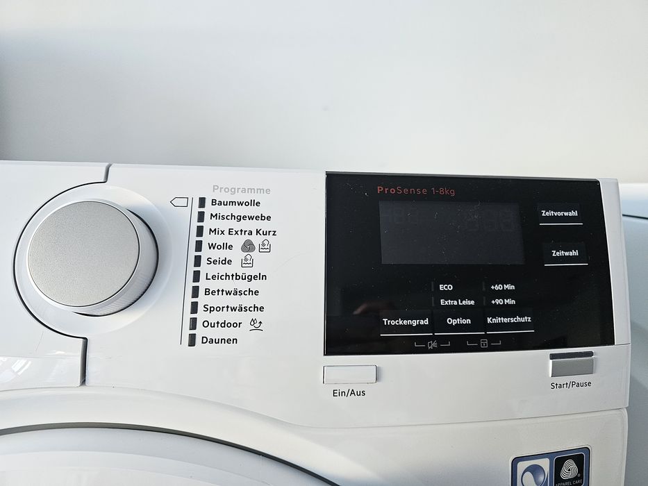 Сушилня с термопомпа AEG 8000 Series