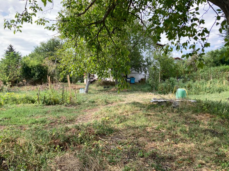 Продавам КЪЩА в с. Опицвет