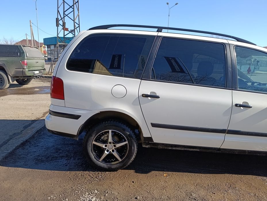 Продам VW Шаран 2001г.в.