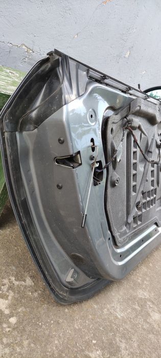 Авто части за автомобили