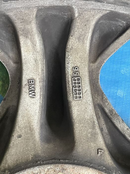 Диски БМВ от е36  r17  23-стиль цена 550$