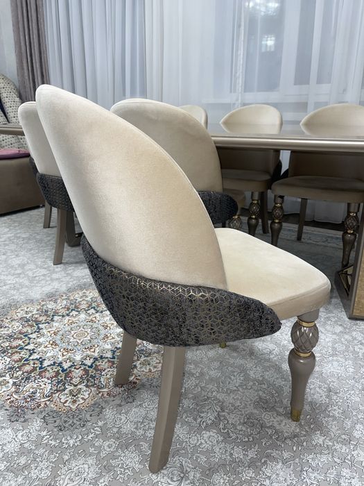 Продается гостевой стол