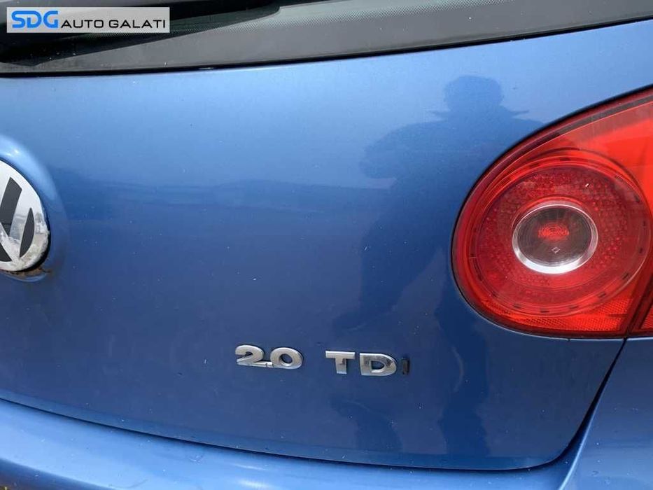 Hayon Haion Portbagaj cu Luneta Geam Sticla VW Golf 5 Hatchback 2004 - 2008 Cod Culoare LC5G