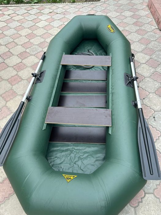 Продам лодку 2 местная
