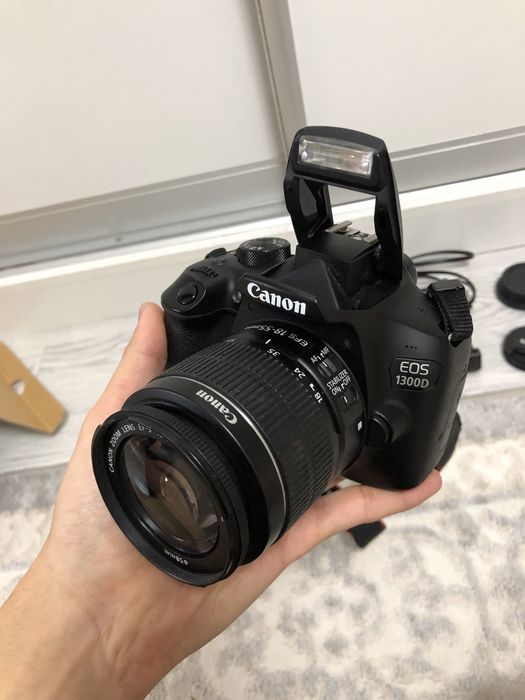 Canon 1300D фотоаппарат
