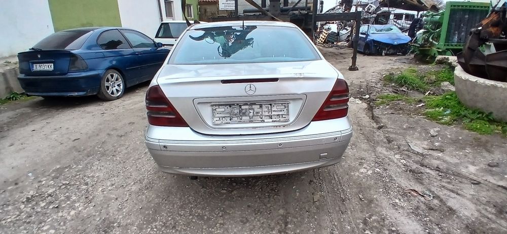 Mercedes c220cdi  2000г