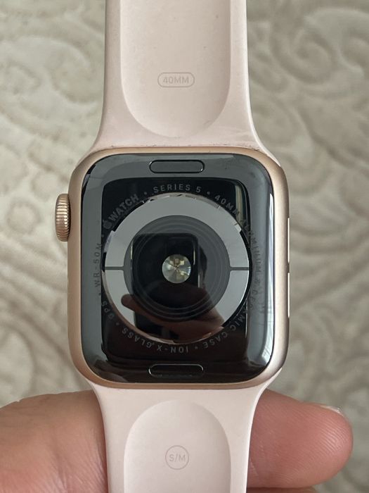 Apple watch 5 , 40 mm