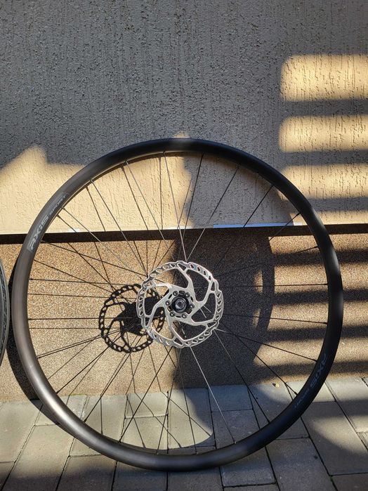 Set roti bicicleta noi 12x100/142