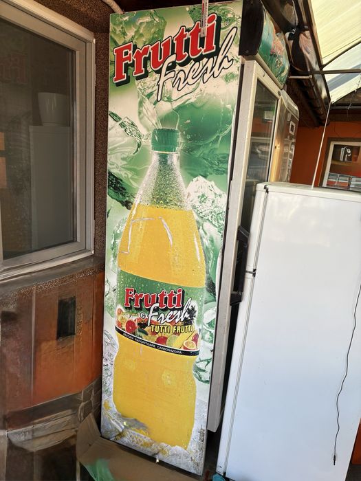 Vitrina frigorifica/Frigider