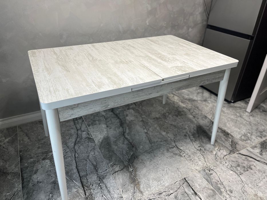 Vand masa de bucatarie