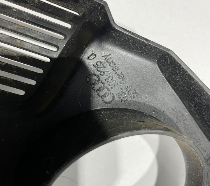 Capac motor 2.0TDI 03L103925Q Audi A6 4F/C6 [2004 - 2008]