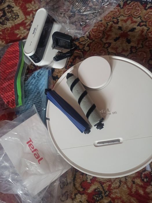 Продам Робот Пылесос