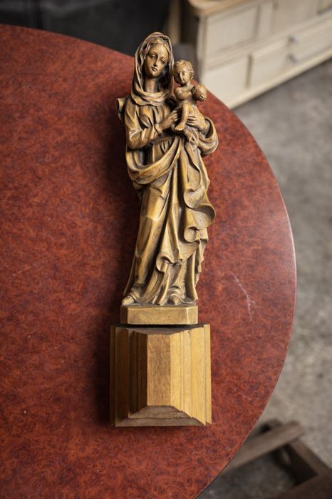 Statueta veche din lemn 1947 Fecioara Maria si Pruncul