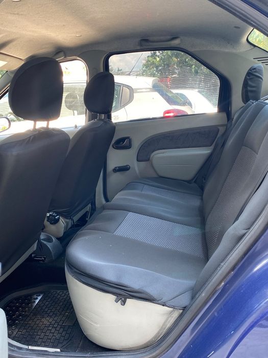 Vând Dacia Logan 1.4 MPI stare foarte buna