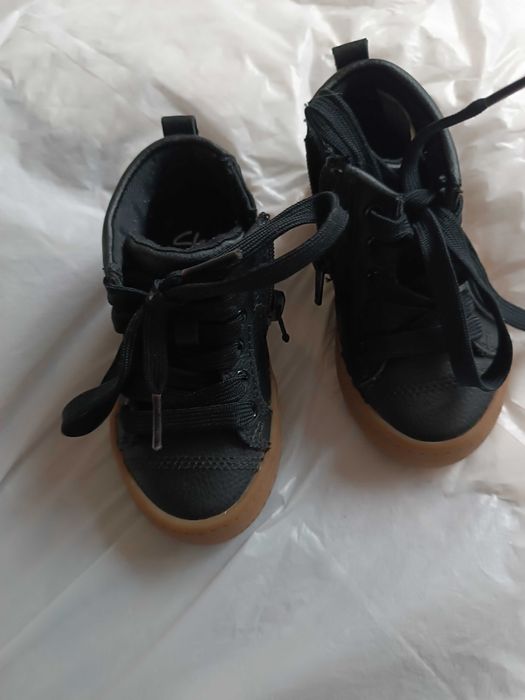 Обувки Биомеханикс и Кла, Колев и Колев