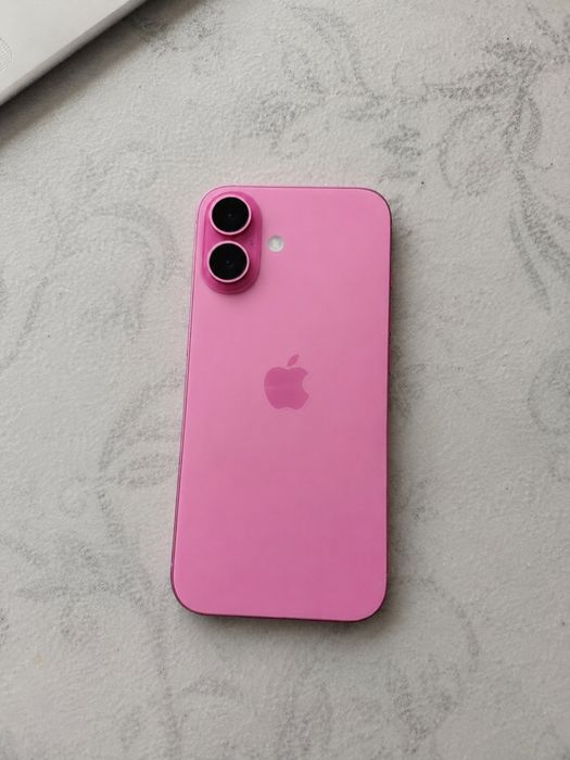 Iphone 16 *розов* 128GB